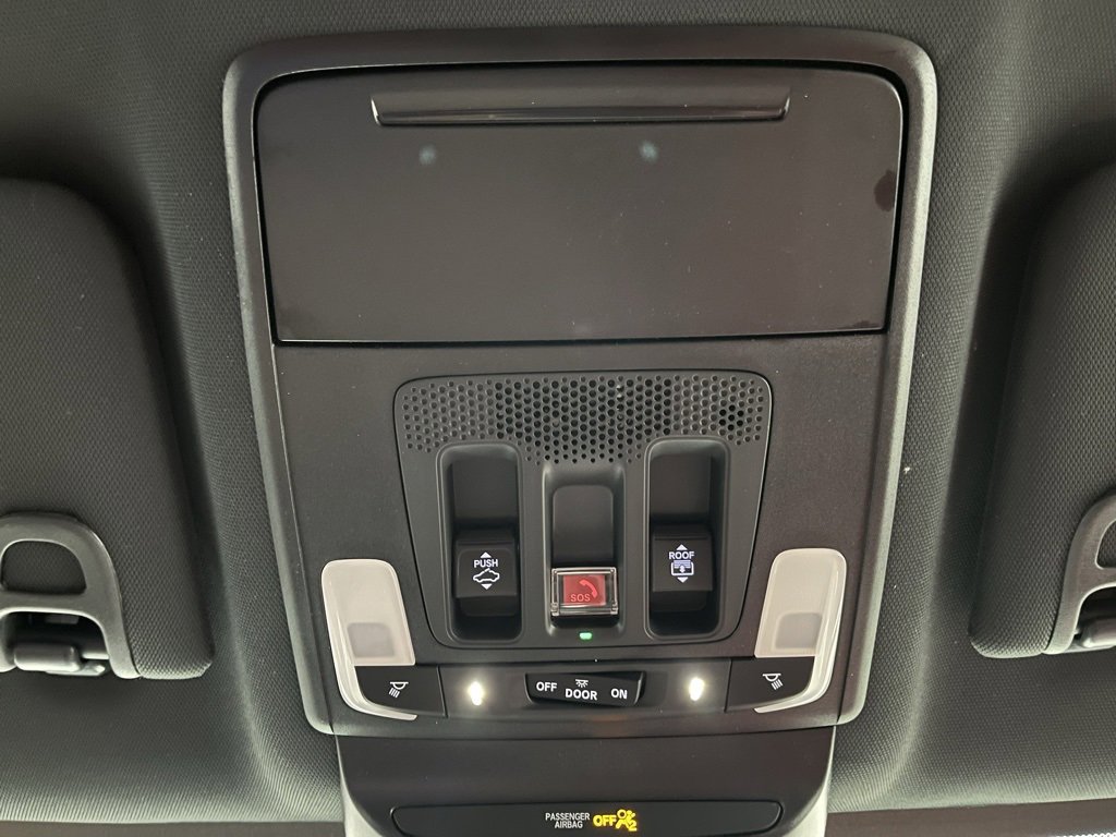 New 2025 Acura ADX A-Spec image 9