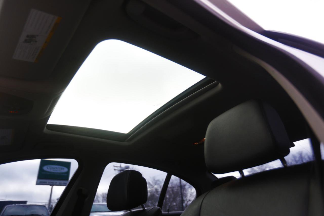 Used 2013 BMW 535i xDrive Sedan image 10