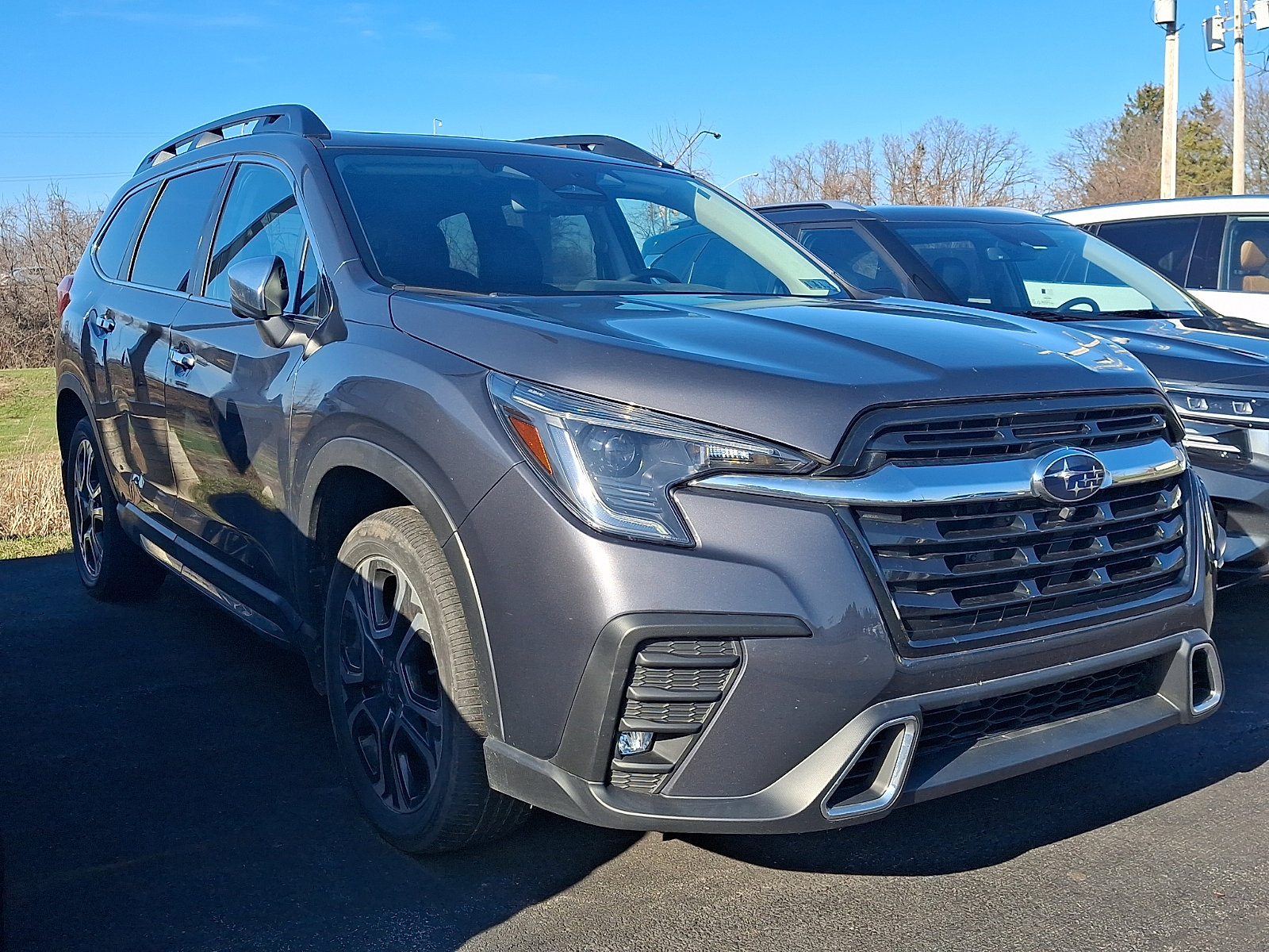 Used 2023 Subaru Ascent Touring image 1