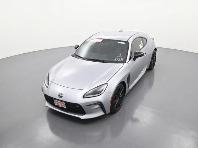 New 2025 Toyota GR86 Premium RWD image 17