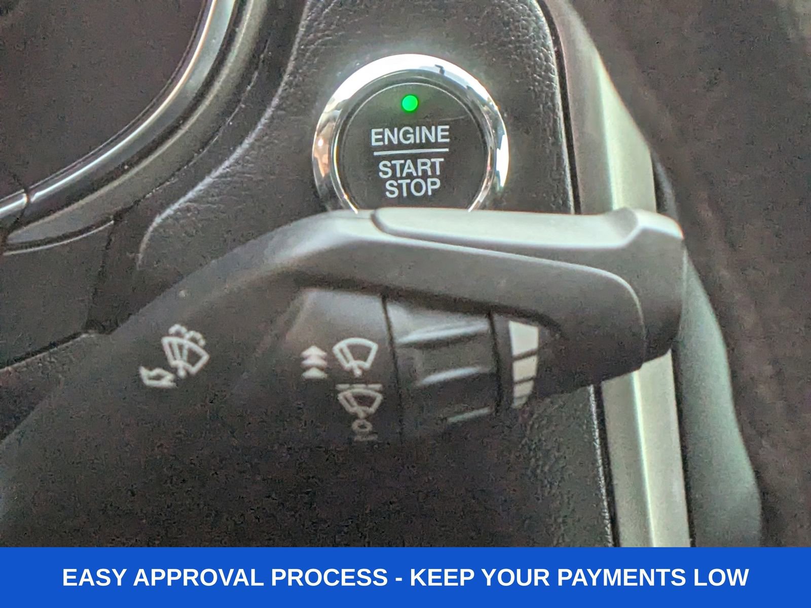 Used 2017 Ford Fusion SE w/ Fusion SE Technology Package image 38