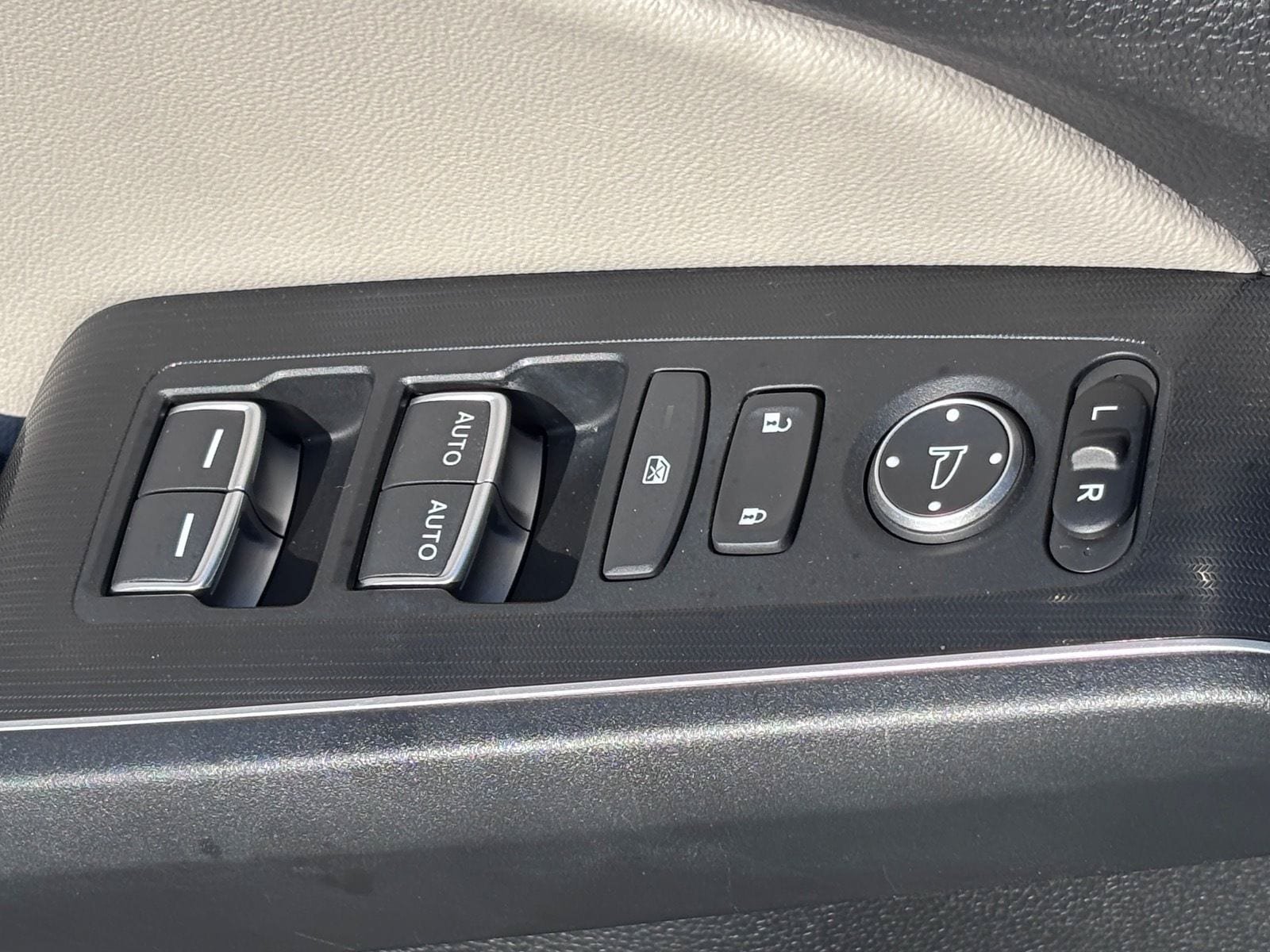 Used 2022 Honda Civic Sport Touring image 21