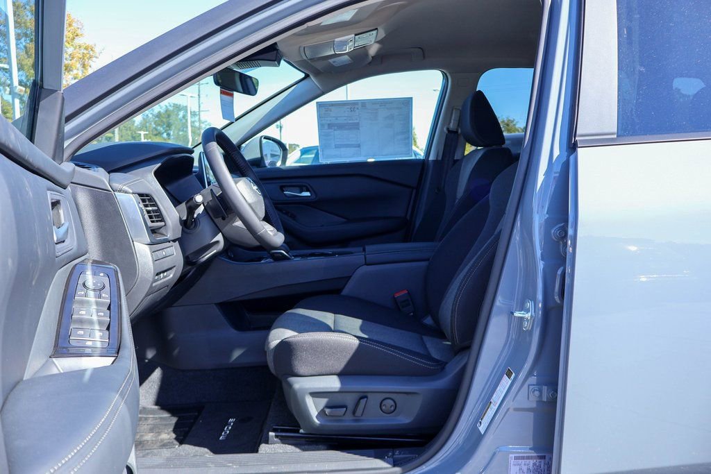 New 2026 Nissan Rogue SV w/ Cold Weather Package image 7