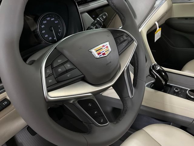 New 2026 Cadillac XT5 Premium Luxury w/ LPO, Floor Liner Package FWD image 15