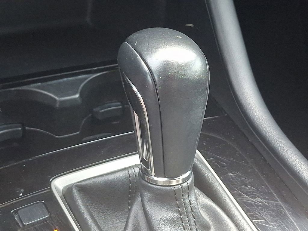 Used 2024 MAZDA MAZDA3 s FWD image 16