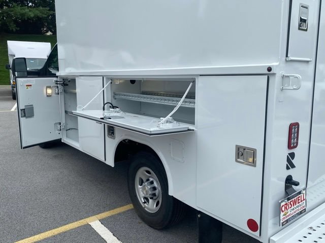 New 2025 Chevrolet Express 3500 w/ Power Convenience Package RWD image 6