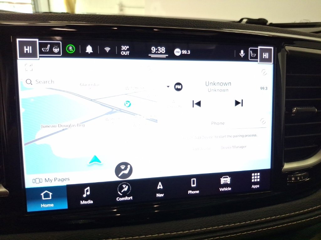 Used 2022 Chrysler Pacifica Limited image 22