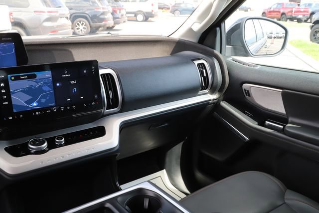 Used 2025 Ford Expedition Max Active image 31