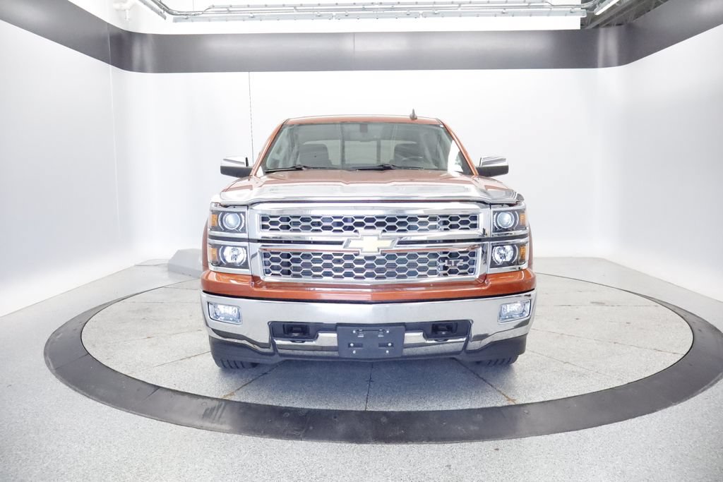 Used 2015 Chevrolet Silverado 1500 LTZ AWD/4WD image 12