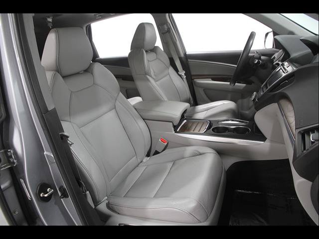 Used 2020 Acura MDX SH-AWD w/ Technology Package image 16