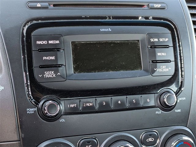 Used 2017 Kia Forte LX image 21