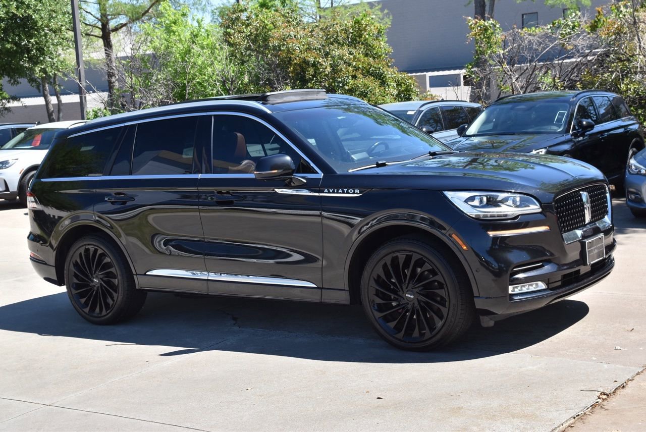 Used 2022 Lincoln Aviator Reserve w/ Equipment Group 201A image 5