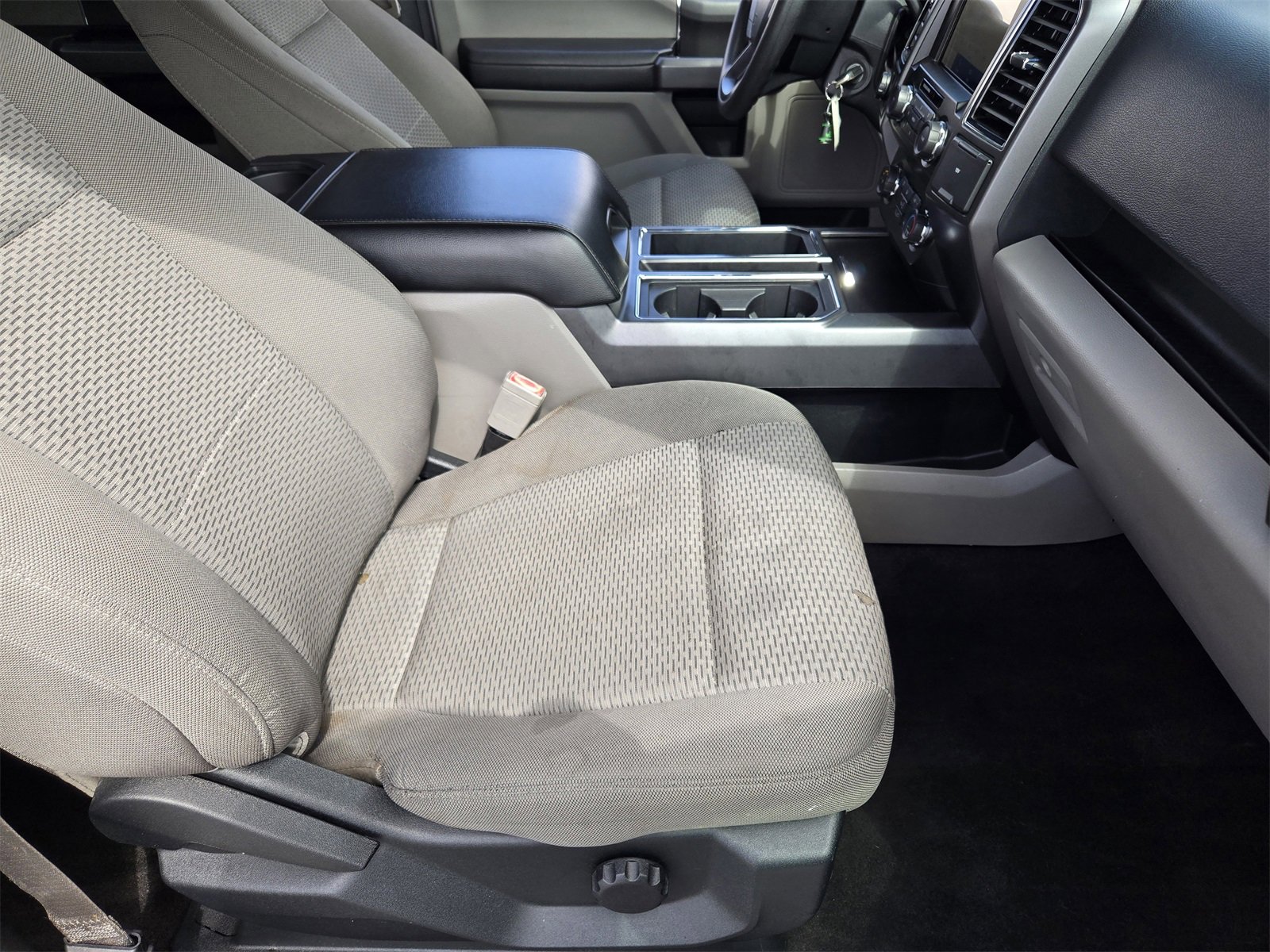 Used 2020 Ford F150 XLT image 13