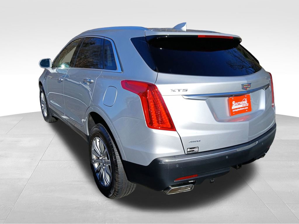 Used 2019 Cadillac XT5 Luxury image 3