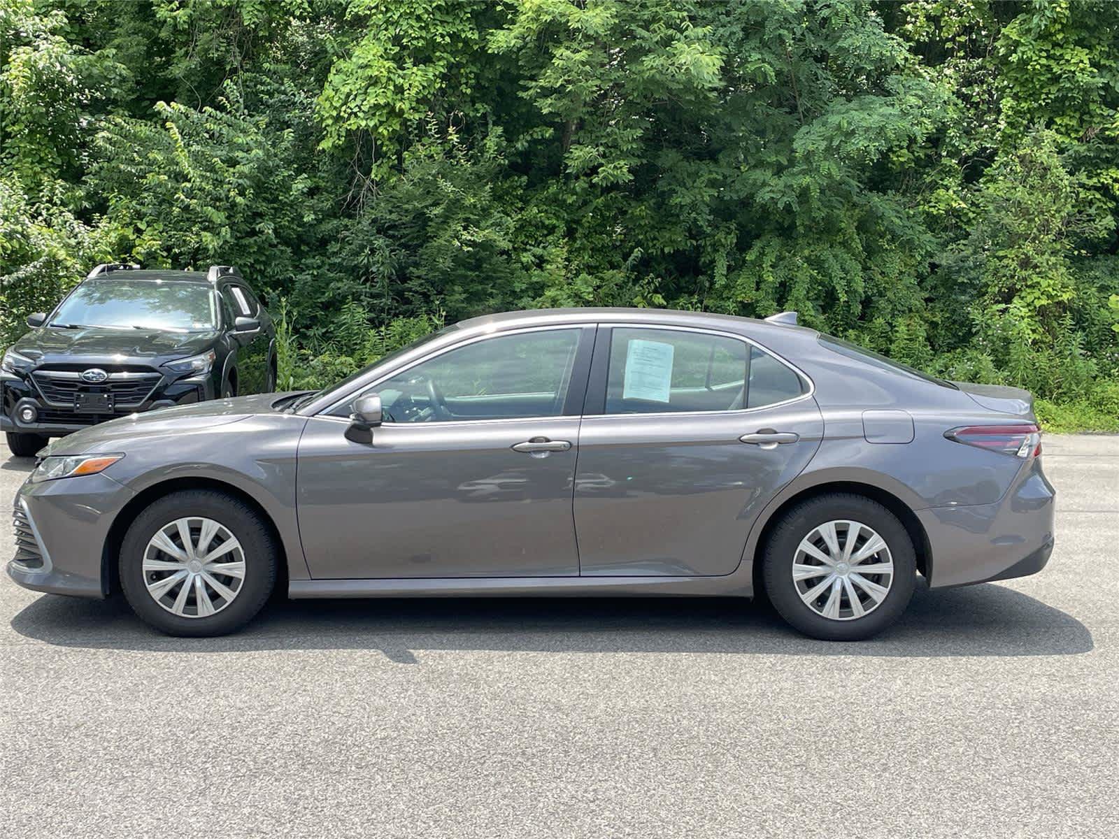 Used 2023 Toyota Camry LE FWD image 2