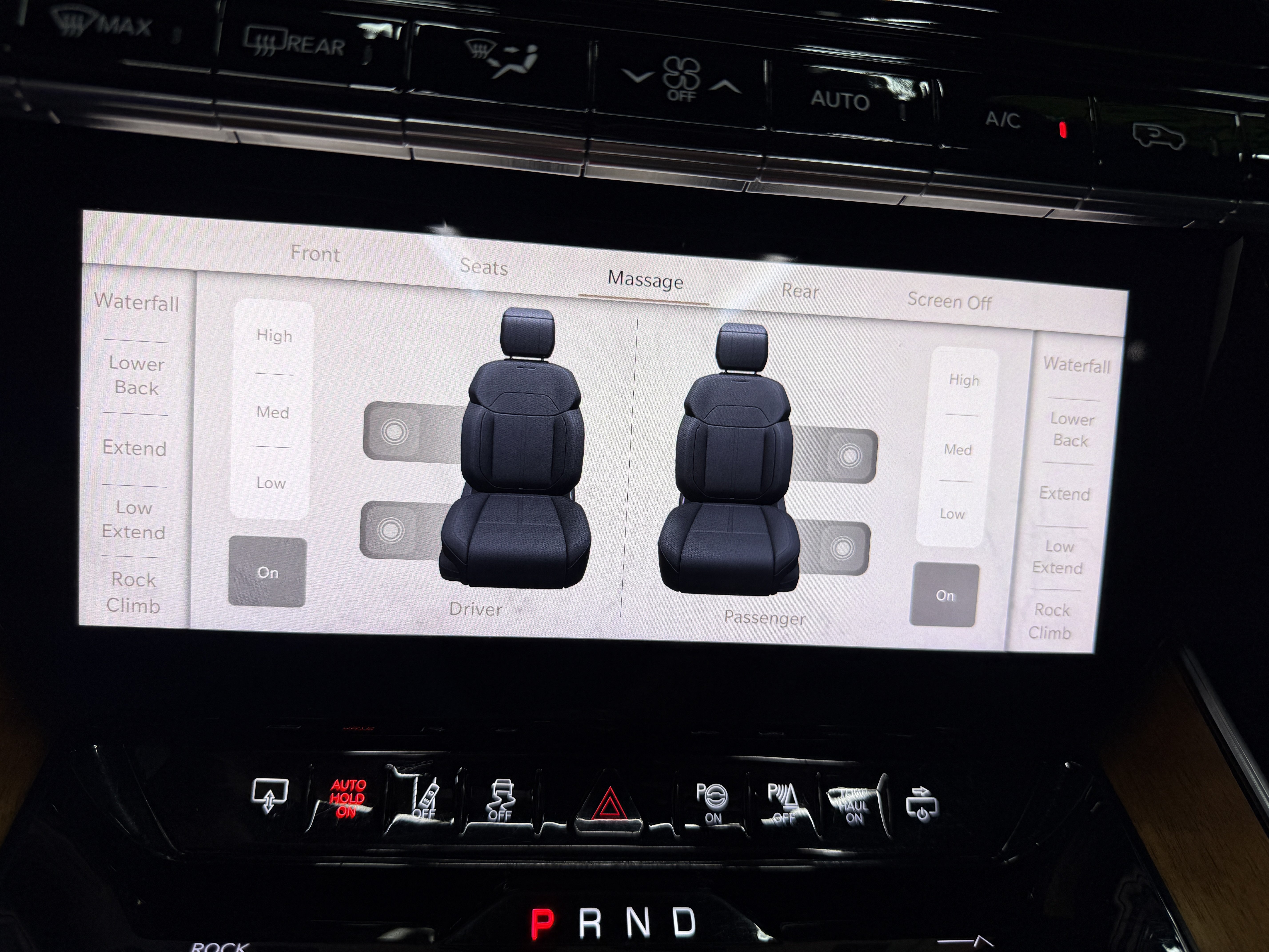 Used 2022 Jeep Grand Wagoneer Series III w/ Rear-Seat Entertainment Group AWD/4WD image 18