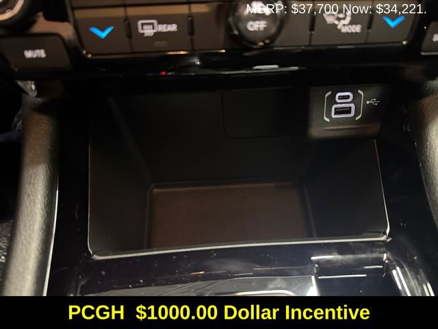 New 2026 Jeep Compass Limited image 18