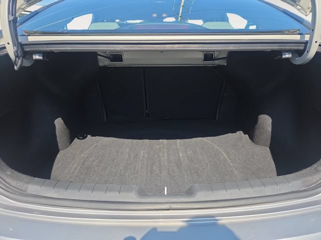 Used 2020 Hyundai Elantra SEL FWD image 31