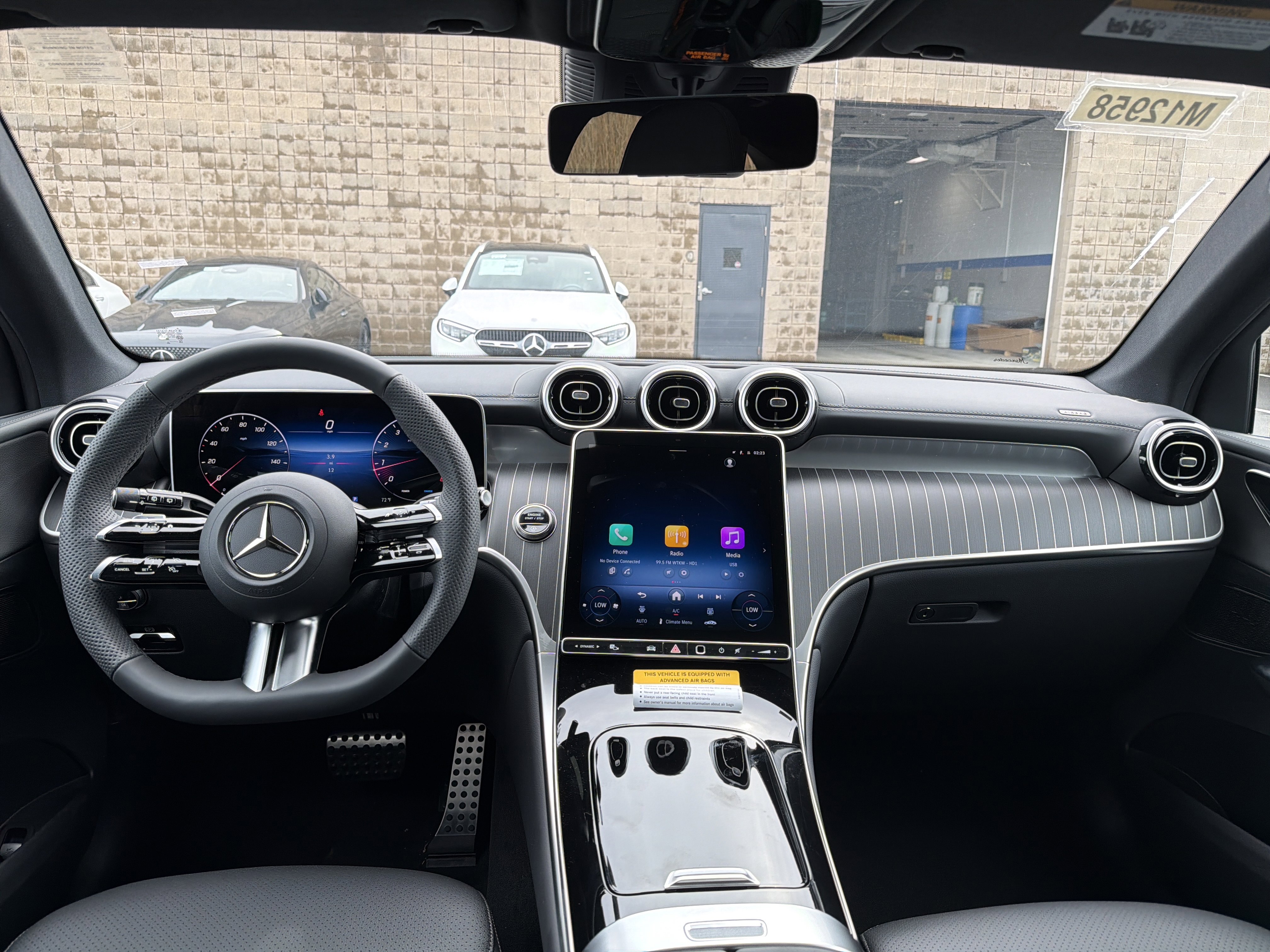 New 2026 Mercedes-Benz GLC 300 4MATIC image 11