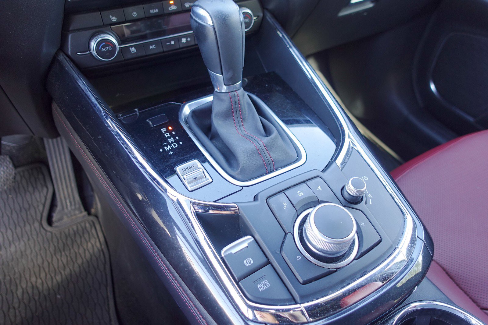 Used 2023 MAZDA CX-9 Carbon Edition image 18