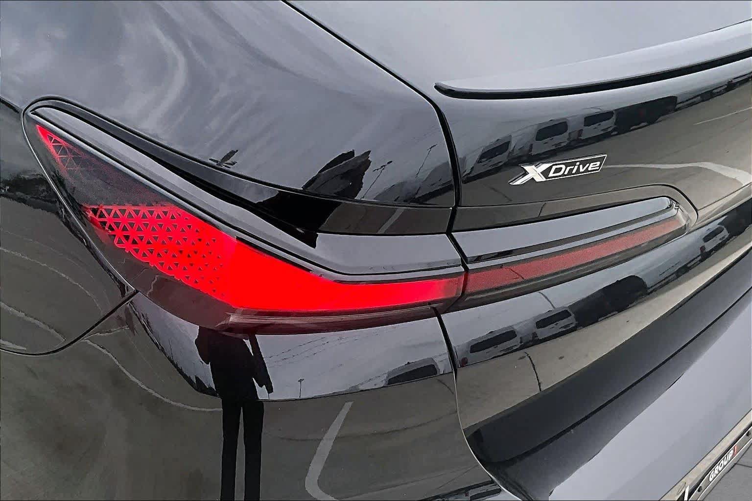 Used 2026 BMW 760i xDrive AWD/4WD image 27