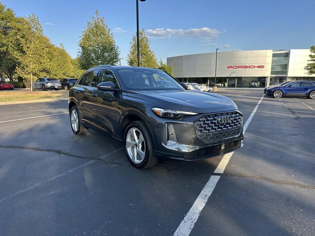 New 2025 Audi Q5 Premium Plus