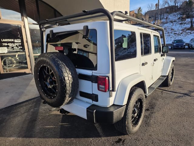 Used 2016 Jeep Wrangler Unlimited Sahara w/ Dual Top Group AWD/4WD image 7