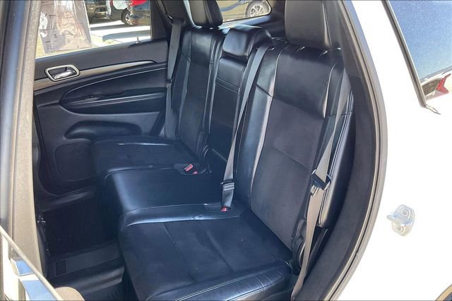 Used 2021 Jeep Grand Cherokee Laredo X image 25