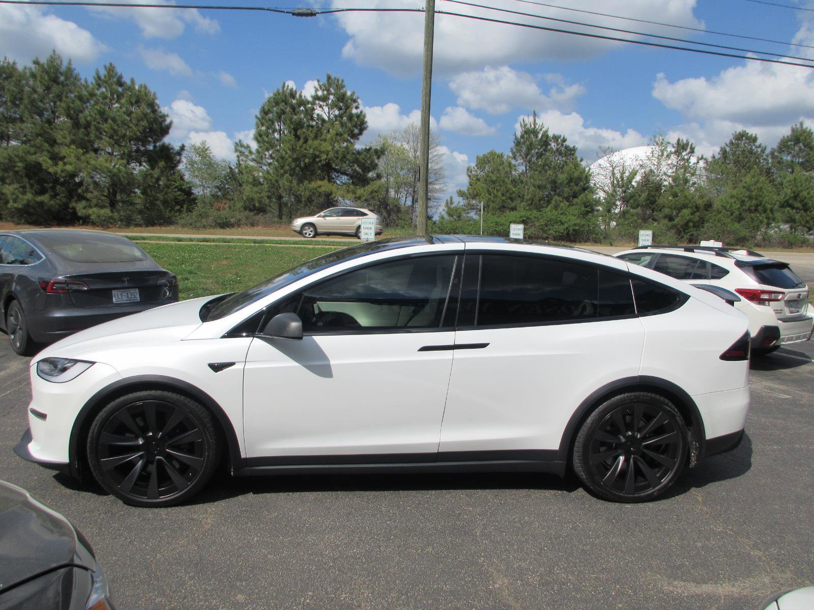 Used 2022 Tesla Model X AWD/4WD image 8