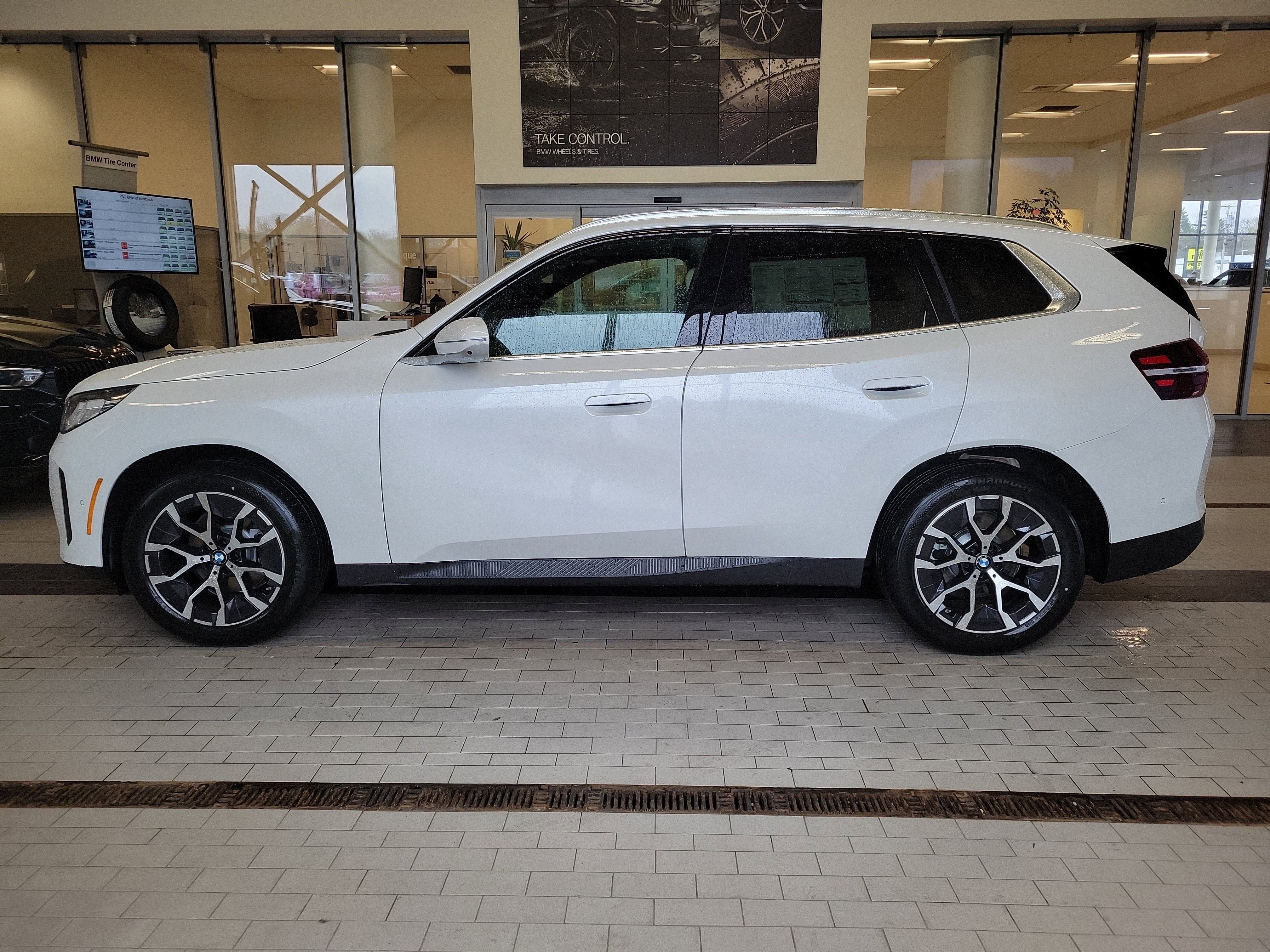 New 2026 BMW X3 xDrive30 AWD/4WD image 2