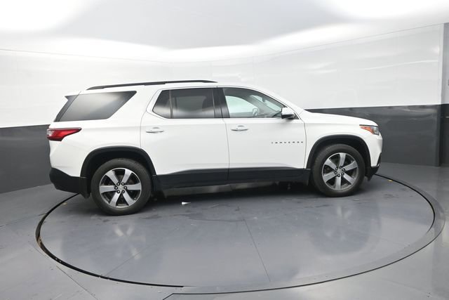 Used 2019 Chevrolet Traverse LT w/ LT Premium Package AWD/4WD image 26