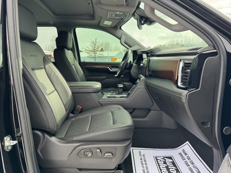 Used 2024 GMC Sierra 1500 Denali image 18