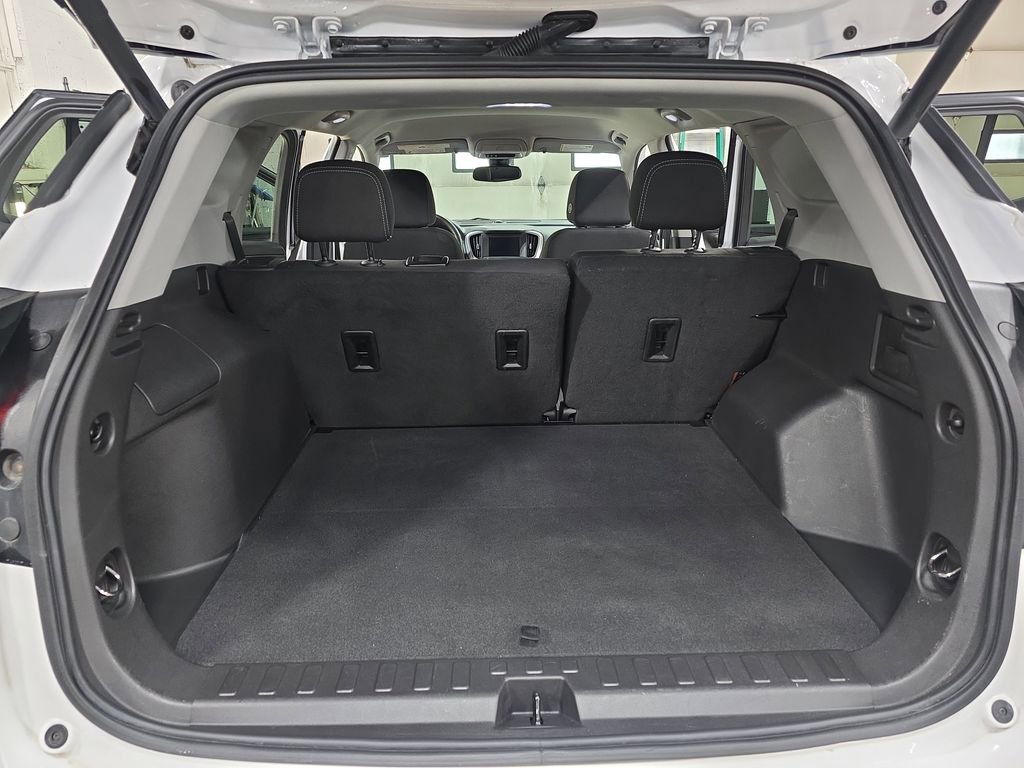 Used 2024 GMC Terrain SLE w/ Driver Convenience Package AWD/4WD image 12
