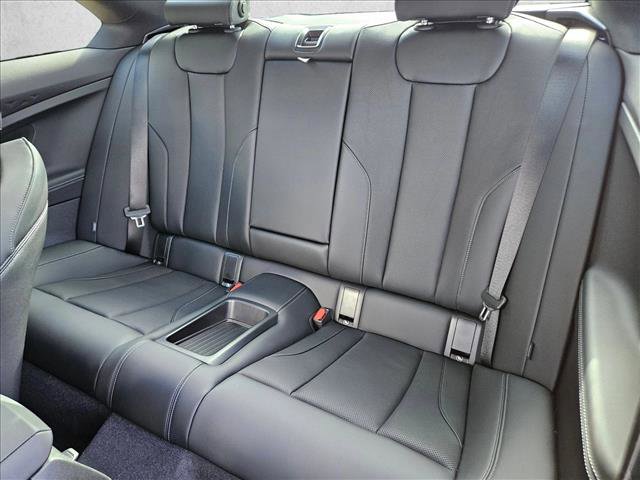 Used 2026 BMW 230i Coupe w/ Premium Package RWD image 16