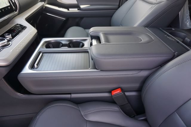 New 2027 Ford Expedition Max Active RWD image 31