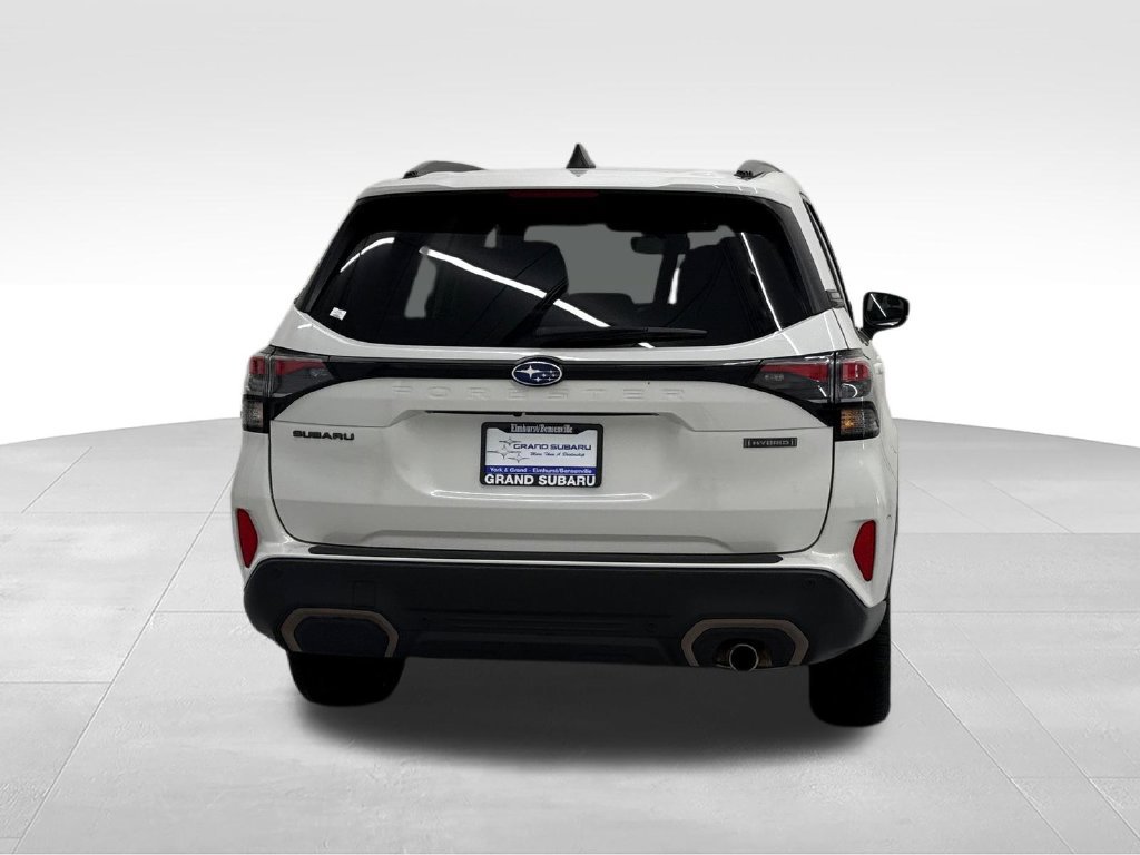 Used 2025 Subaru Forester Sport w/ Popular Package AWD/4WD image 5