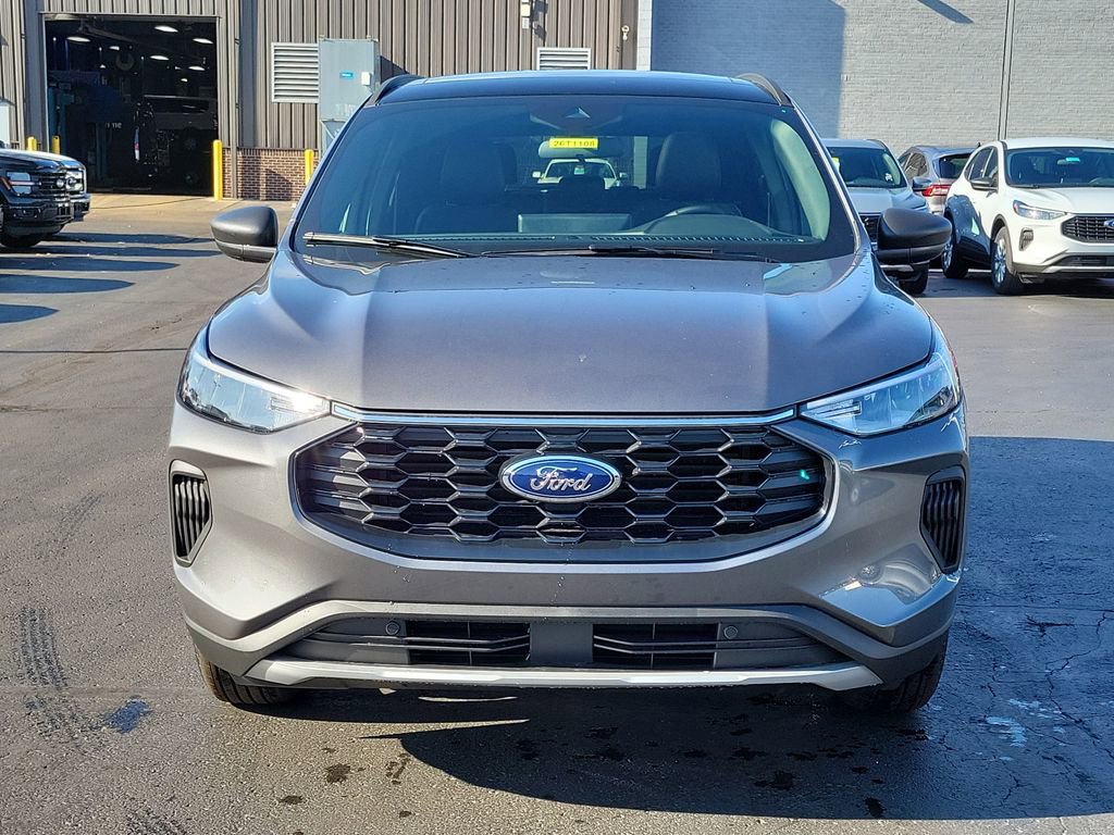 New 2026 Ford Escape ST-Line w/ Tech Pack #1 image 2