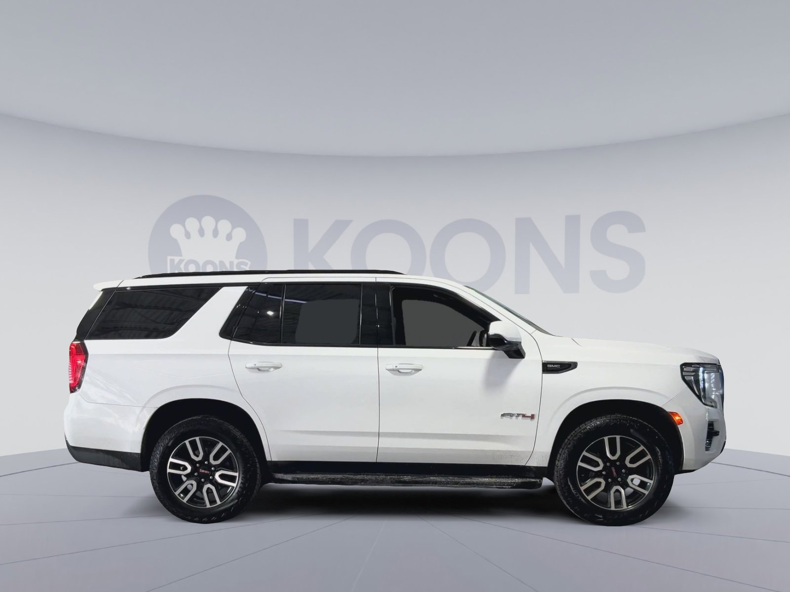 Used 2022 GMC Yukon AT4 image 4