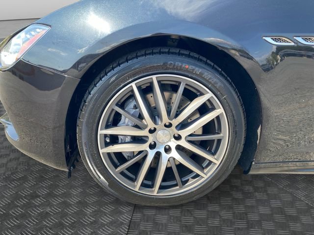 Used 2015 Maserati Ghibli image 33