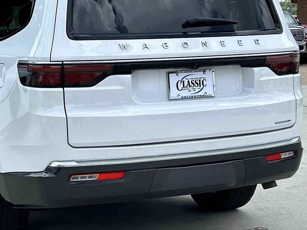 Used 2022 Jeep Wagoneer Series II w/ Premium Group I RWD image 6