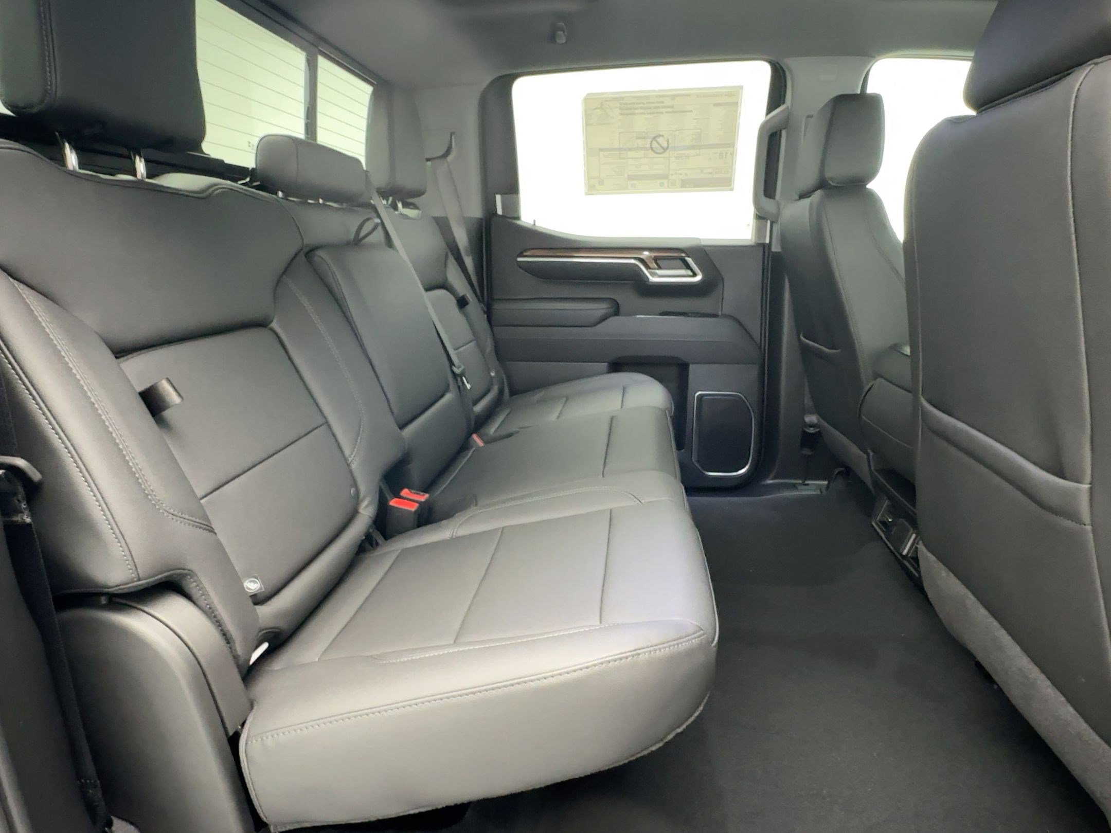 New 2026 Chevrolet Silverado 1500 LT w/ Leather Package image 28