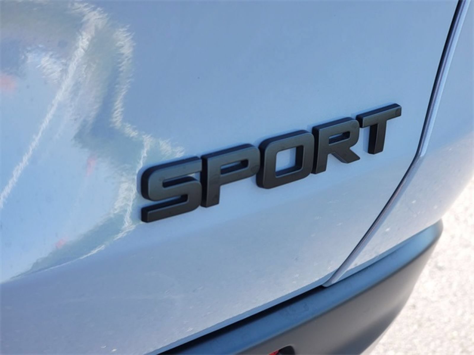 Certified 2025 Honda HR-V Sport image 2