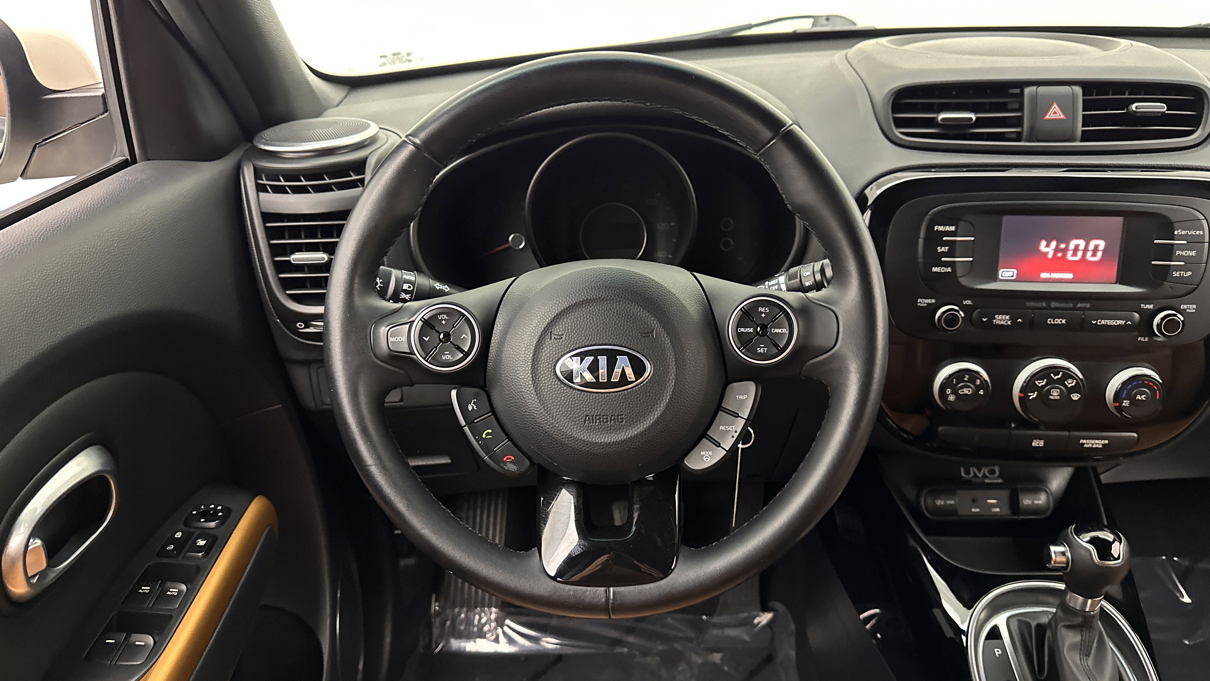 Used 2016 Kia Soul ! w/ Umber Package 1 FWD image 24