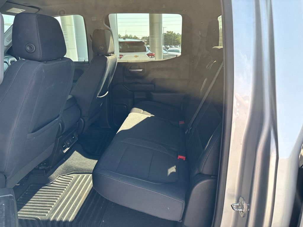 Used 2019 Chevrolet Silverado 1500 LT w/ All-Star Edition AWD/4WD image 10