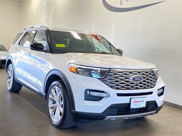 Used 2023 Ford Explorer Platinum w/ Technology Package image 2