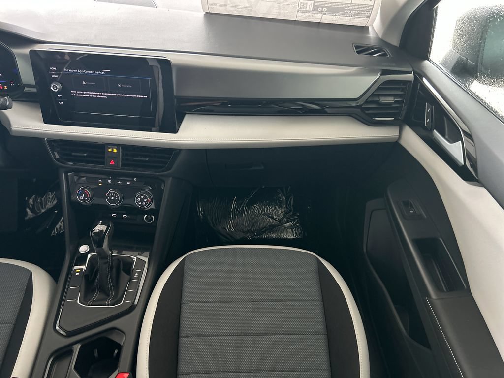 New 2026 Volkswagen Taos S FWD image 31