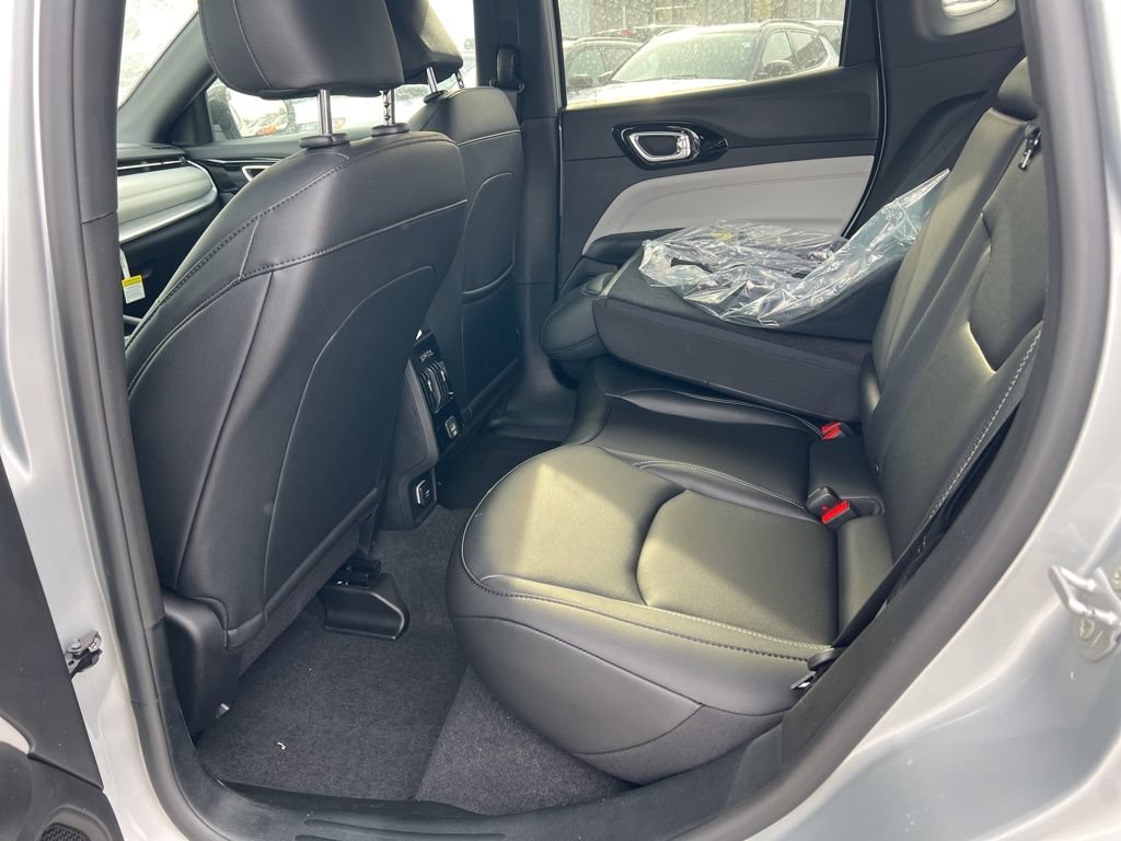 New 2026 Jeep Compass Limited AWD/4WD image 16