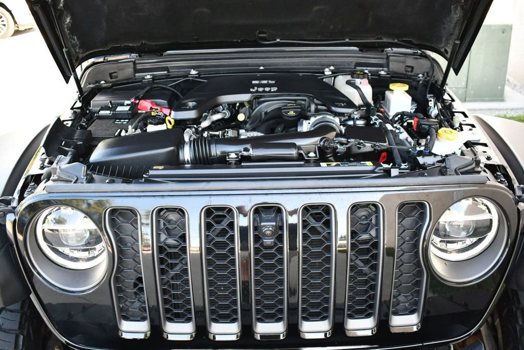 Used 2021 Jeep Gladiator Rubicon w/ Dual Top Group image 79