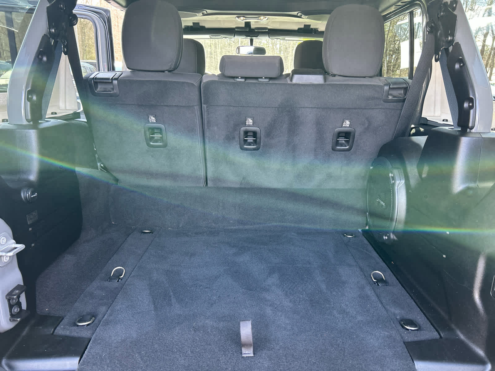 Used 2023 Jeep Wrangler Unlimited w/ Cold Weather Group image 34