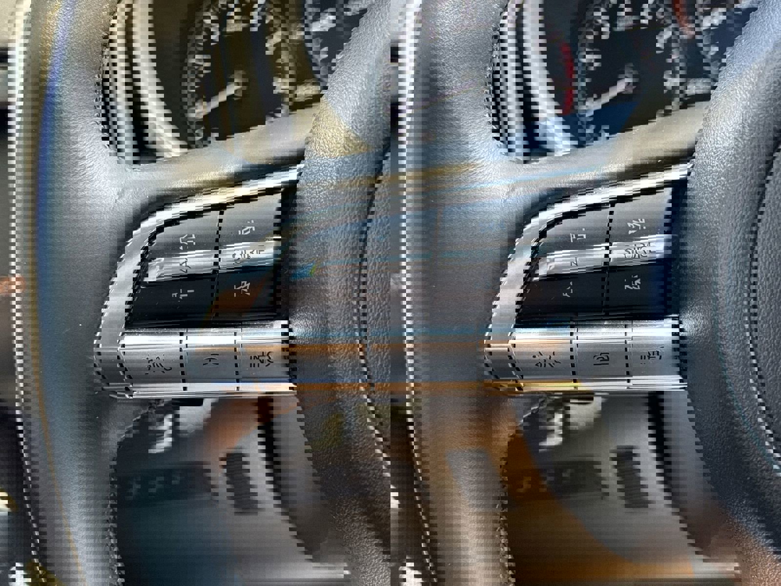 Used 2023 MAZDA CX-50 AWD 2.5 Turbo w/ Accent Package image 19